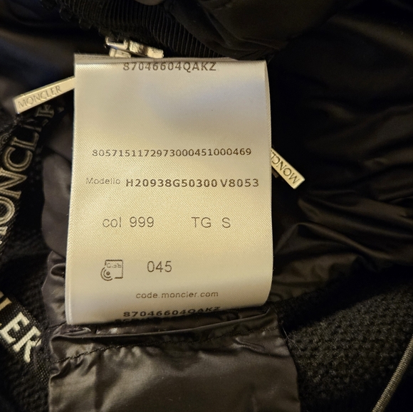 MONCLER Authentic Zip Hooded Cardigan - Picture 11 of 14